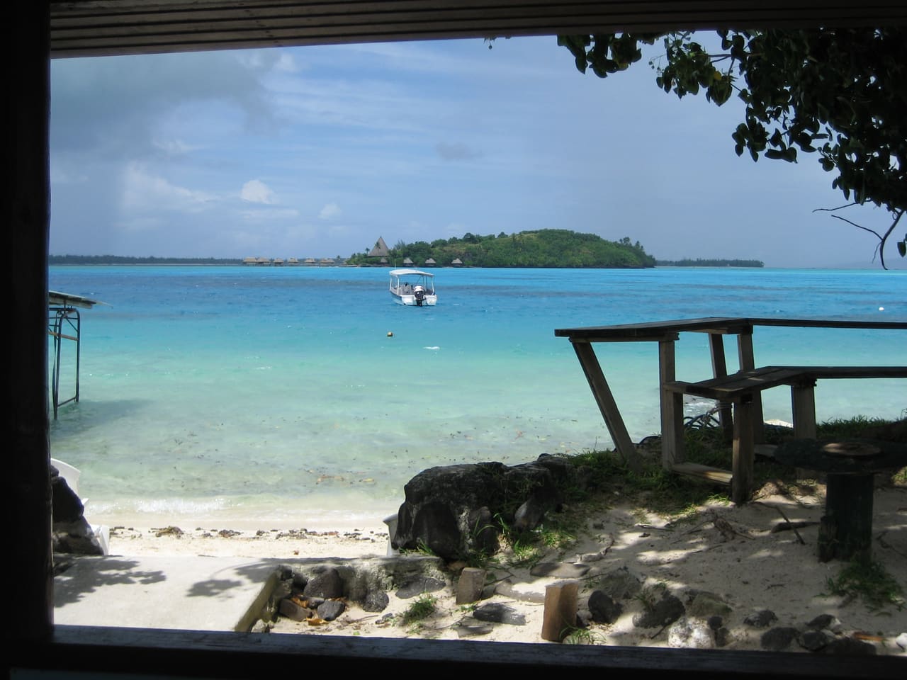 On the beach $50 dollars a night Bora Bora - panoramio