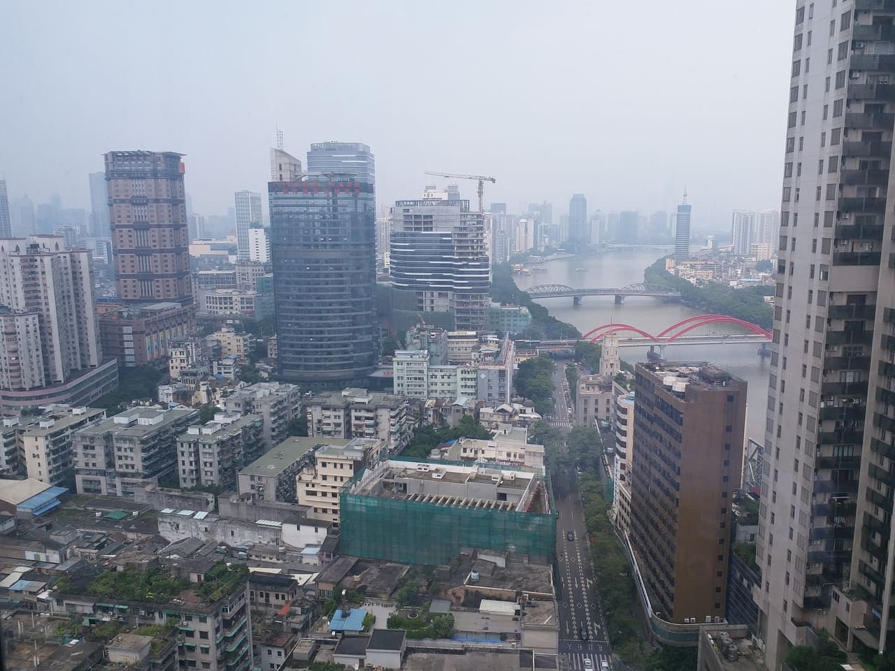 自广州民间金融大厦俯拍
