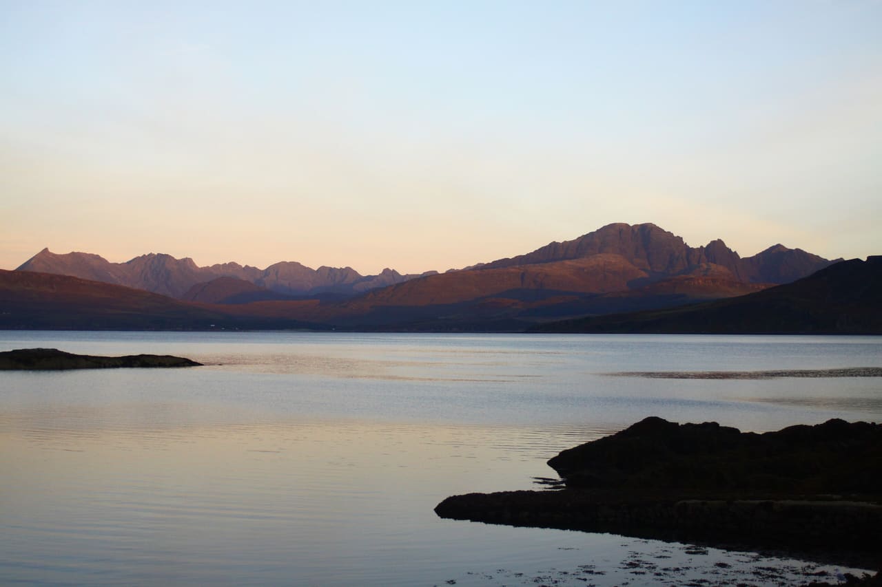 The Cuillins before sunrise (8024699381)
