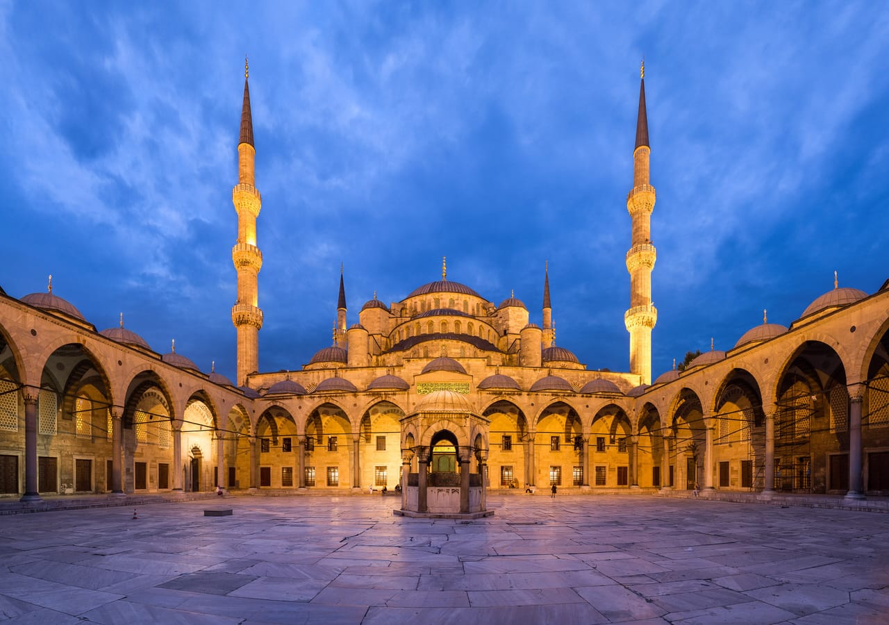 Blue Mosque Courtyard Dusk Wikimedia Commons