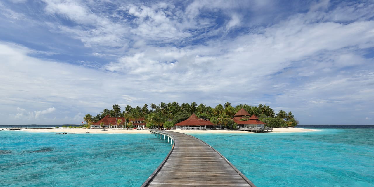 Diamonds Thudufushi Beach and Water Villas, May 2017 -08