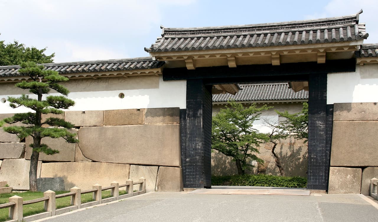 OsakaCastleOtemonGate